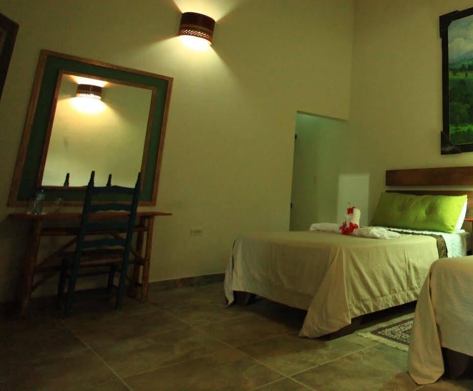 Rancho Baiguate Hotel Jarabacoa Bagian luar foto